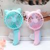 Studentský ventilátor Silný vítr Pohodlná rukojeť Cat Design Mini ruční tlakový ventilátor pro domácnost