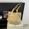 Large-capacity women's bags, new fashionable waterproof bags, portable shoulder large bags, casual and simple cloth bags.