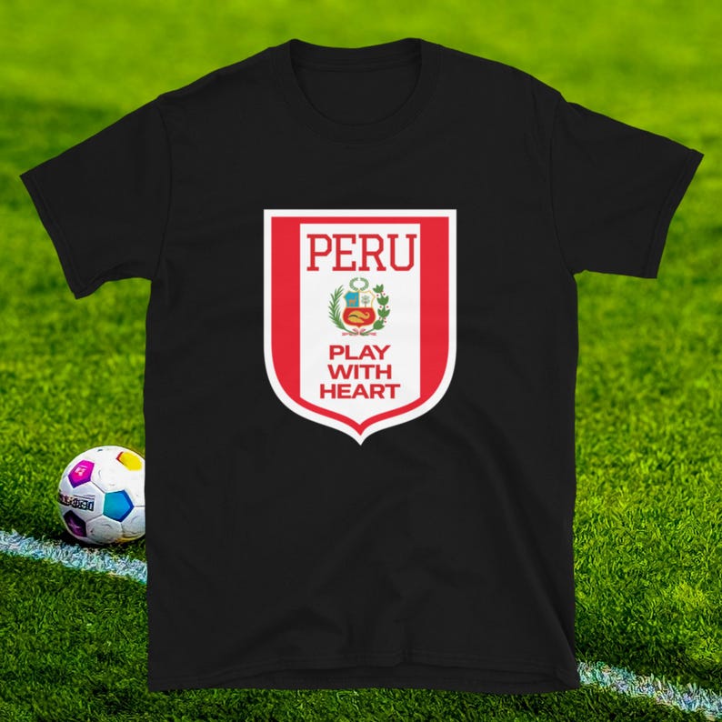 Peru - Play With Heart T-Shirt M