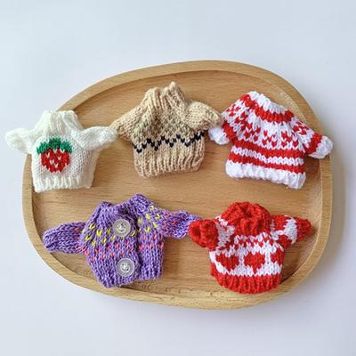 בובות וצעצועי פרווה – אביזרים ובגדים לבובות