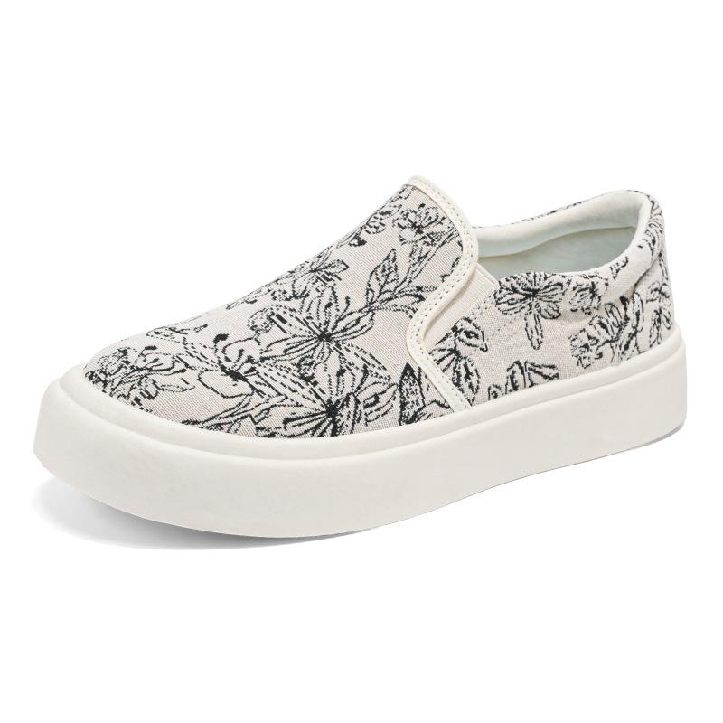 

One-pedal espadrilles men s breathable foot cover lazy board shoes men s shoes spring and summer new casual trendy shoes loafers 44