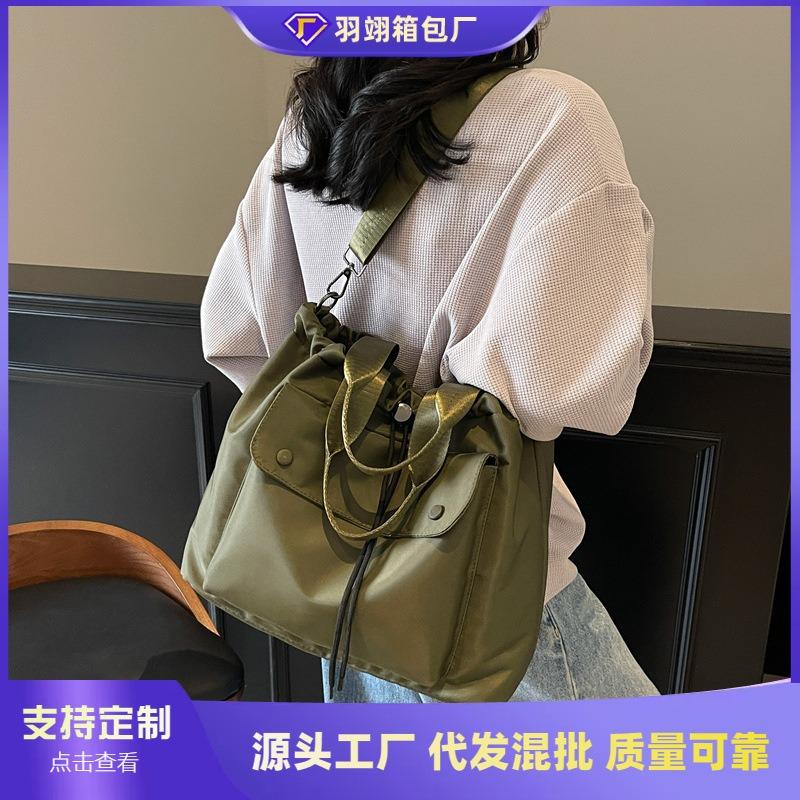 Casual Oxford Buttot Bag Women's New Large Capacity Commuter Portable Versatile Messenger Bag Sports Bag