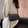 Stylish Minimalist Commuter Quilted Shoulder Bag 2023 Trendy Casual Crossbody Box Bag
