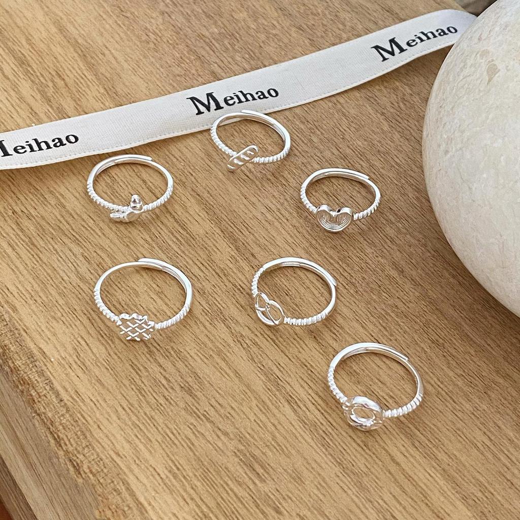 Women's Adjustable Fashionable Alkaline Water Bread Head Ring - Versatile and Trendy