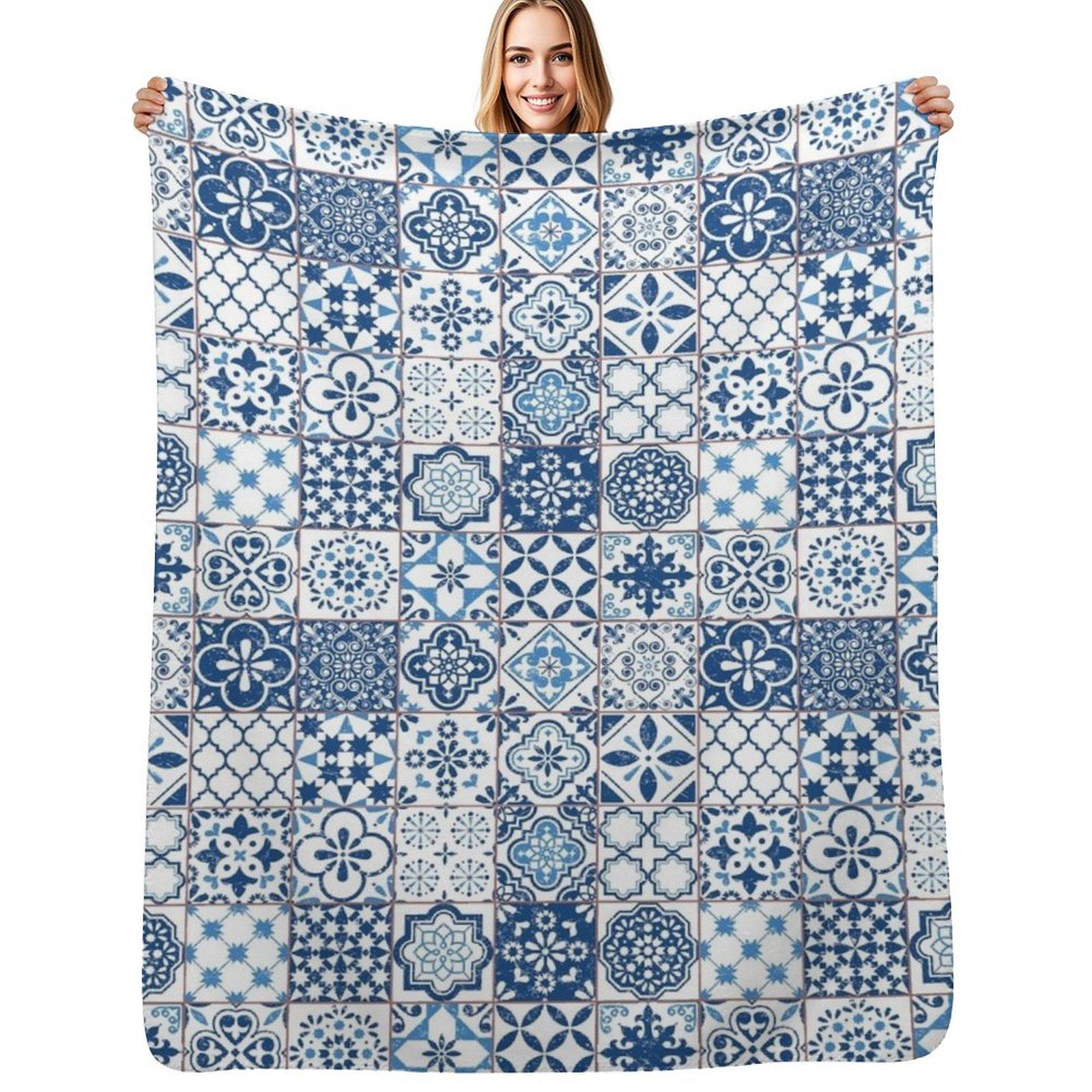 Portuguese Azulejos Throw Blanket Plush Fuzzy Cozy Blanket for Couch Sofa Size: 75*100cm, Weight: 230 GSM