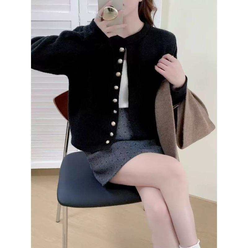 Early autumn new round neck knitted cardigan with top women's short versatile solid color soft waxy long-sleeved sweater jacket women
