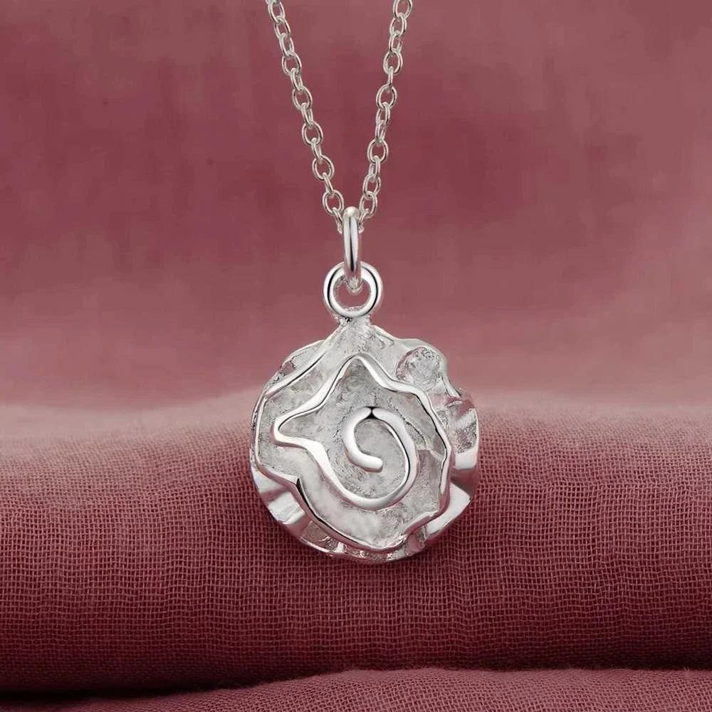 Copper Beautiful Rose Flowers Pendant Necklace for Women Fashion Party Wedding Jewelry Popular s Gifts