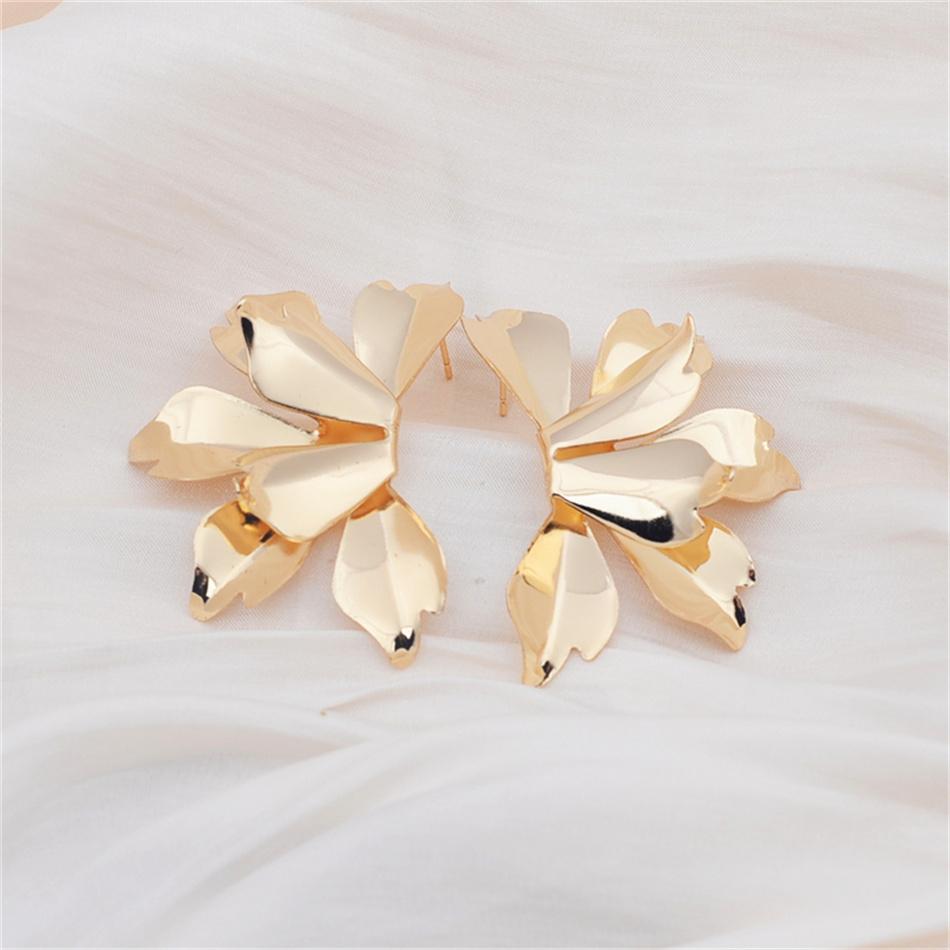 Irregular Flower Petal Smooth Metal Exaggerated Golden Big Drop Earrings for Women Geometry Punk Ear Party Jewelry