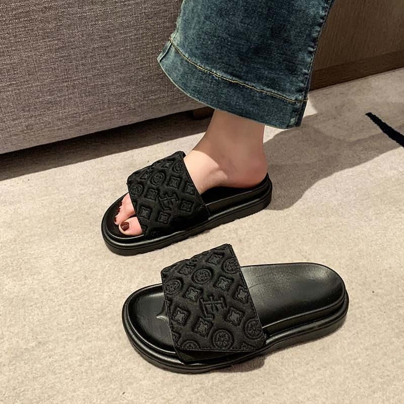 Modne Damskie Płaskie Kapcie Lato Nowe Designerskie Luksusowe Sandały Eleganckie Buty Domowe Modne Płaskie Kapcie Klapki Damskie Zapatos De Mujer