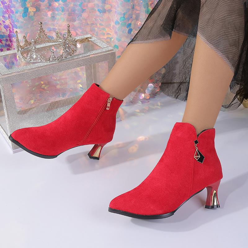 New thin-heeled mid-heeled pointed fleece boots and bare boots in autumn and winter, short tube, solid color high heel.