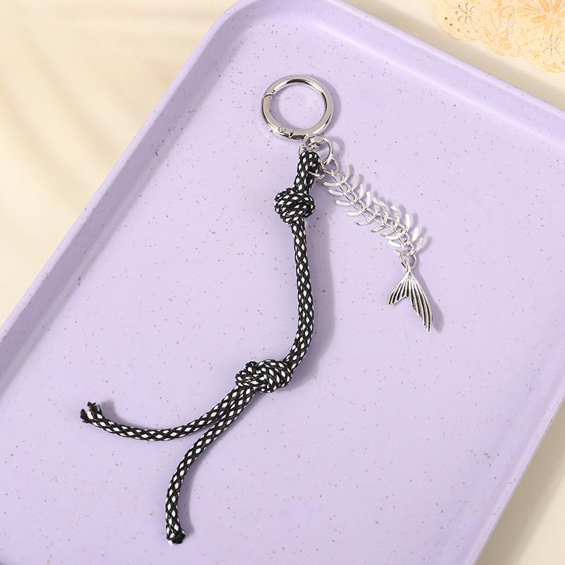 Y2K Punk Fishbone Fishtail Pendant Keychain Vintage Creative Braided Rope Keyring  Bag Charm Bag Key Accessories