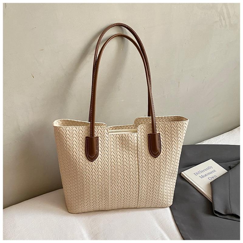 

Large-capacity retro woven bag women s autumn new casual shoulder bag commuter tote bag