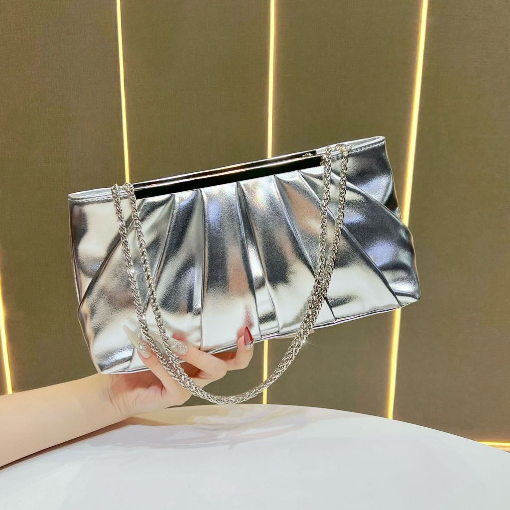 Pu Material Womens Clutch Purse With Chain Strap For Evening Dinner Party Use