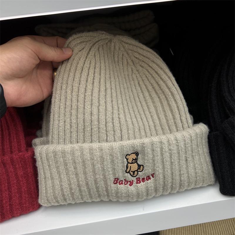 Winter Brief Stickerei Damen Wollstrickmütze großer Kopfumfang warm Ohrenschutz Kältemütze vielseitige Beutelmütze Tide