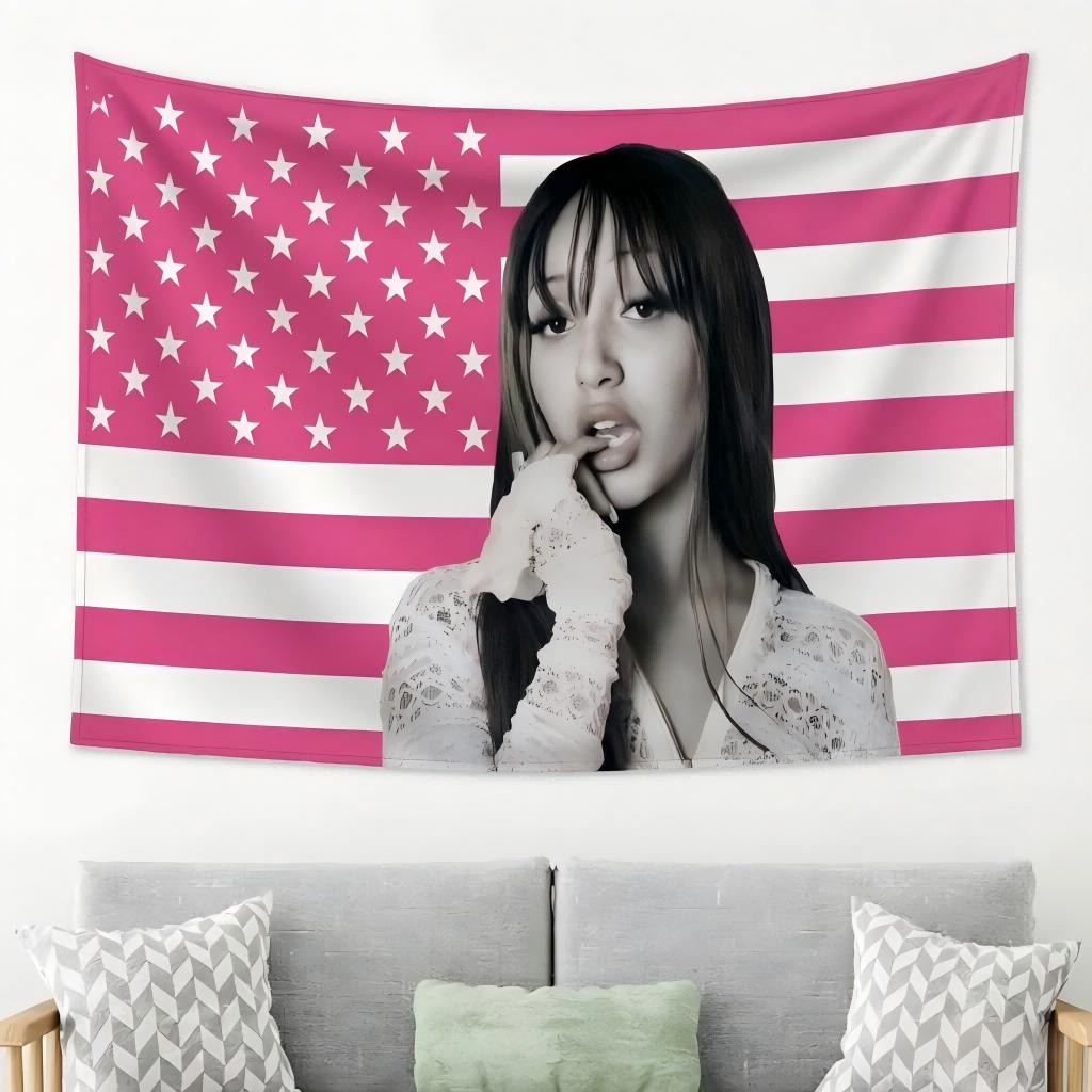 1 pz Stendardo Pinkpantheress Bandiera Americana, Stampa Piatta Decorazione Interna Esterna, Arazzo da Appendere su Parete Personalizzato per Garage e Camera da Letto