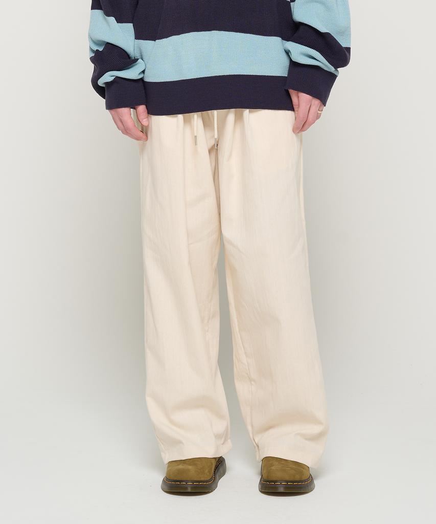 CARGOBROS Double-Pleat Linen Wide Elastic Pants (Ivory)