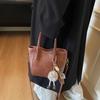 Fashion Portable Tote Bag Versatile Shoulder Women's Bag Premium Messenger Bag Casual Retro Bucket Bag