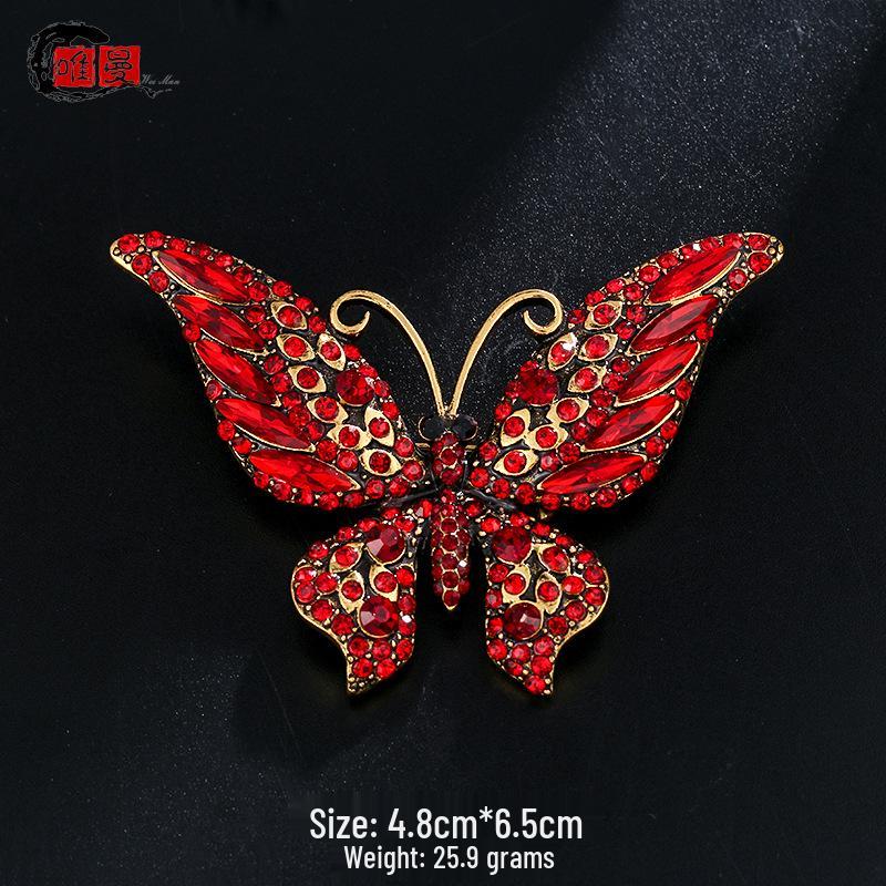 Broche Mariposa de Cristal Acrílico - Elegante Accesorio para Traje de Mujer y Cheongsam