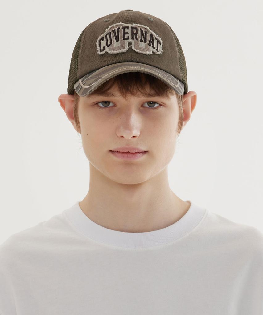 COVERNAT [Cozy Fit] Arch Logo Vintage Applique Trucker Cap Khaki