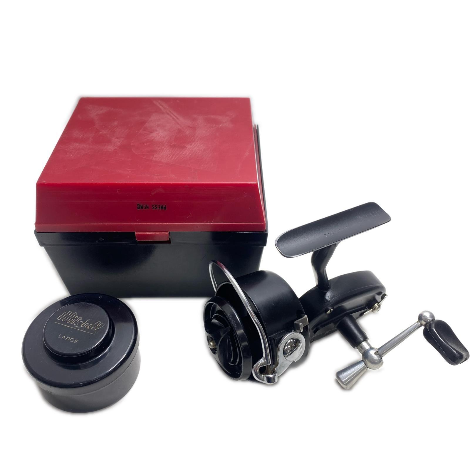 Used garcia Garcia spinning reel Mitchell 300 with scratches, box included, 1 replacement spool