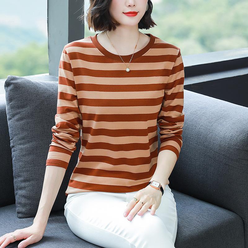 Plus Size Mama w średnim wieku Jesień Luźny T-shirt z długim rękawem Kobiety Odzież wierzchnia Warstwa podstawowa Top w paski