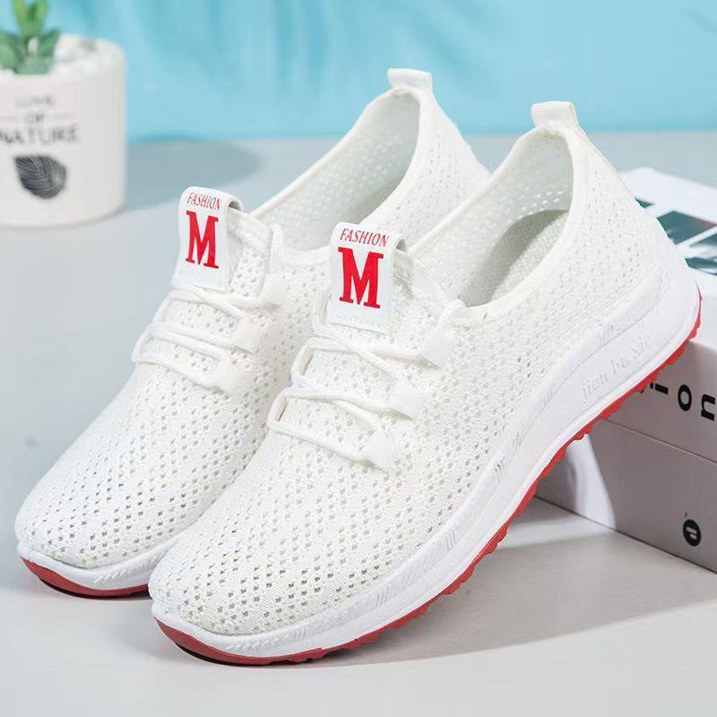 2025 New Style Shoes Casual Men Shoes Soft Sole Breathable Fashionable Light Slipper Women Shoes Single-layer Shoes