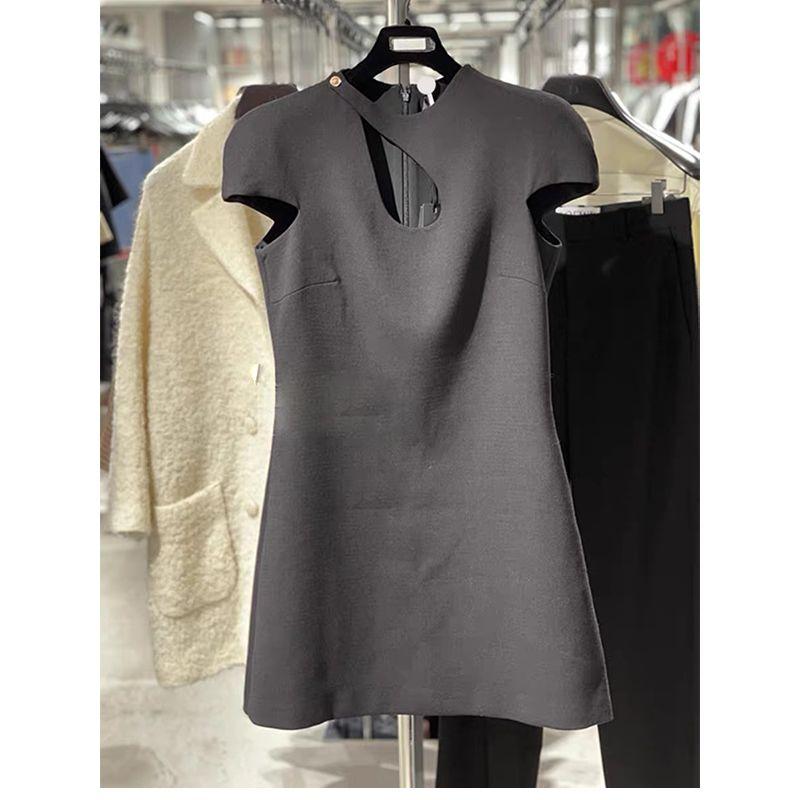 

Европейская станция Приталенное женское черное платье круглый вырез короткий рукав Black L