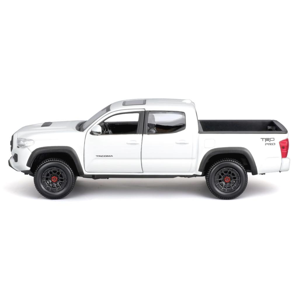 Maisto 1/27 Scale Toyota 2023 Tacoma TRD TRO White / Diecast Model Car, Finished Product, 32910 WT
