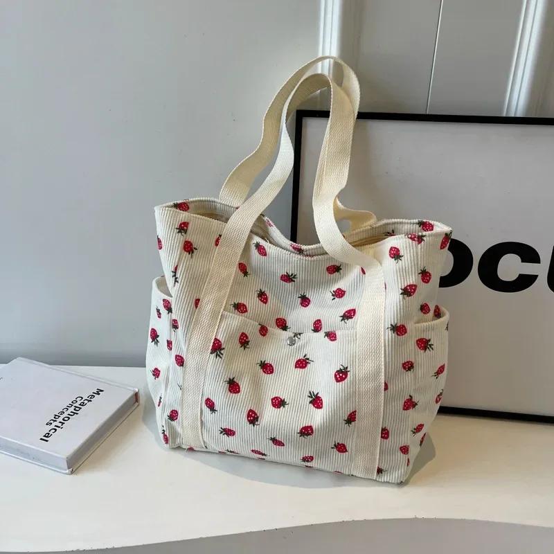 

Вельветовая сумка Forest Fresh. Милая и модная универсальная сумка на плечо. Красивая и простая женская сумка-тоут.