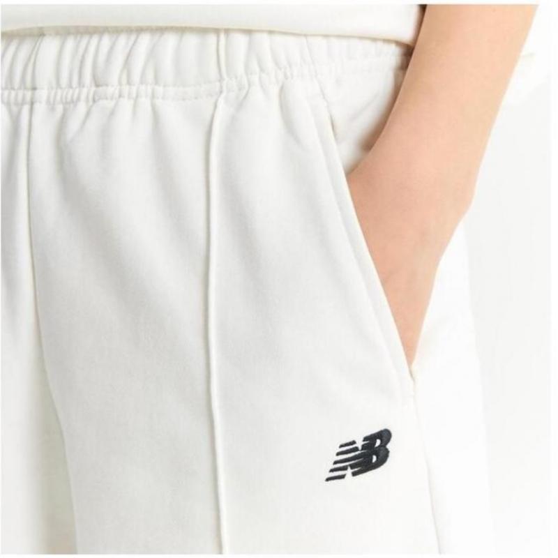 New Balance Unisex Pin Tuck 5 Part Bermuda Pants Nbnve21053