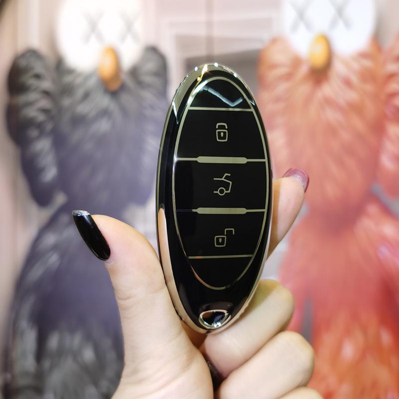 Universal FAW Bestune T77/T99/B70/T55/T33 Car Key Cover with Creative Buckle for Men and Women