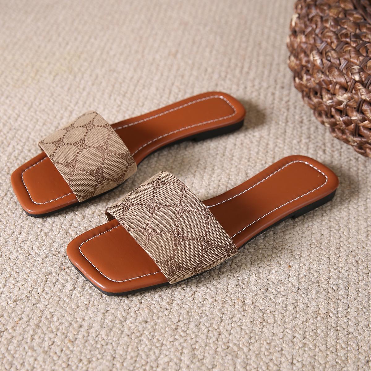 

модные новые летние тапочки на плоской подошве женские верхние туфли с вышивкой с круглым носком и открытым носком на толстой подошве уличные сандалии пляжные шлепанцы Zapatos 36 шоколадный