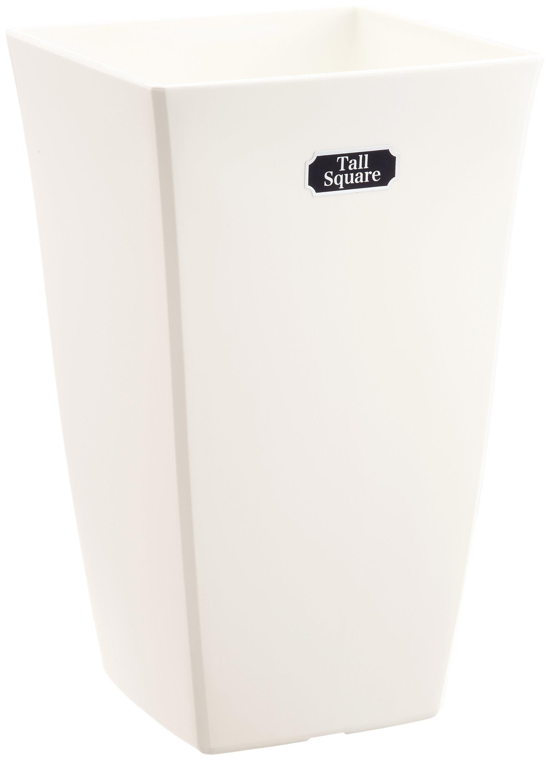

aika Tall Square No. 8 White