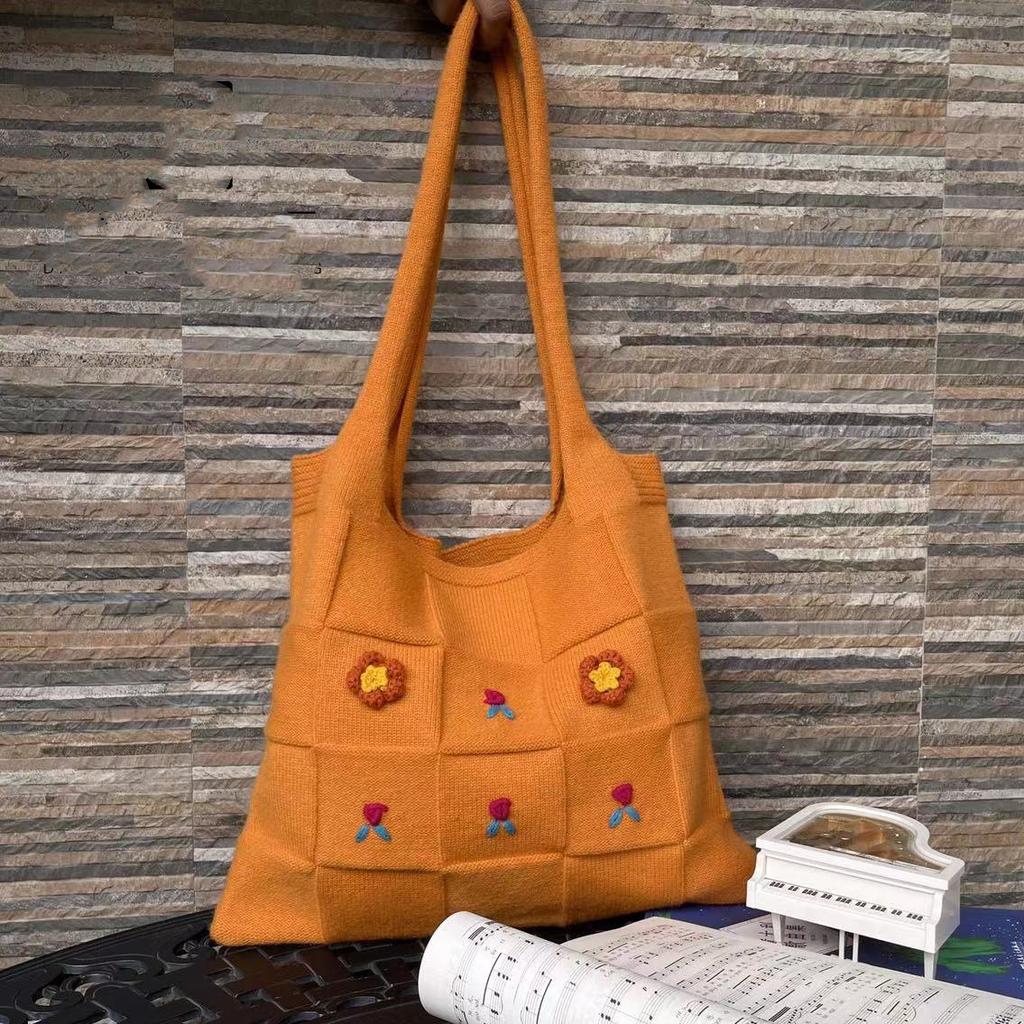 Women's Hand Embroidered Tote Bag Large Capacity Shoulder Bag