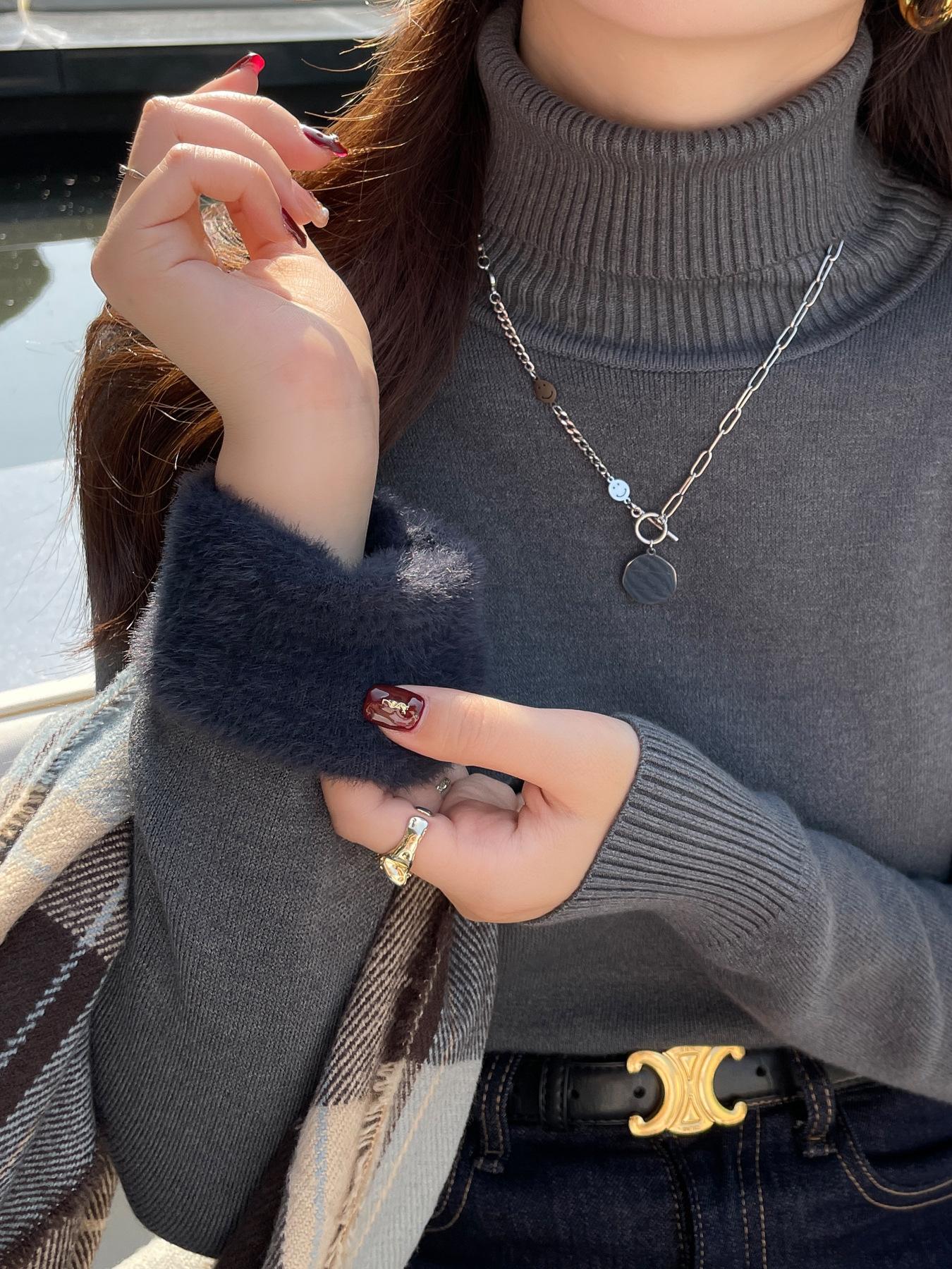 

Turtleneck sweater women s fleece thickened autumn and winter new integrated mink fleece inner top bottoming shirt women s winter thick average size [recommended 80-60 kg] серый