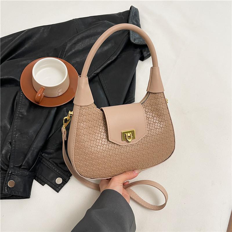 Underarm Small Bag Women's 2025 New Woven Crescent Bag Fashion Messenger Bag