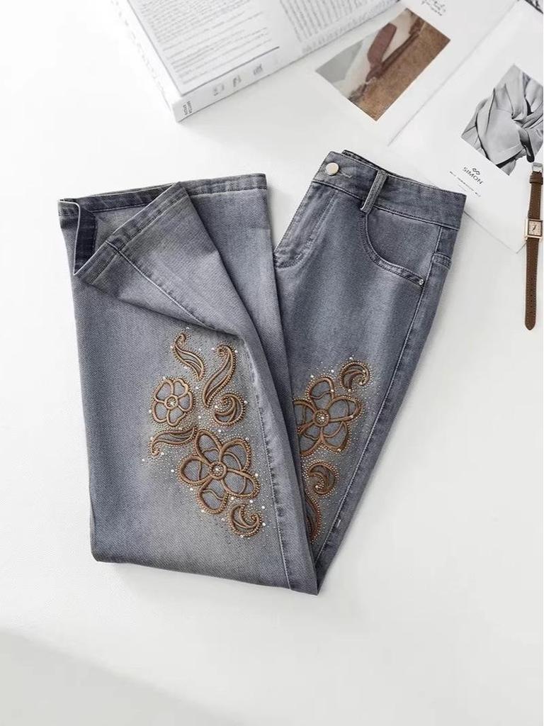 Spring 2026 Women's Chinese Style Embroidered Jeans: Trendy, Loose, Slimming Wide Straight-Leg Pants