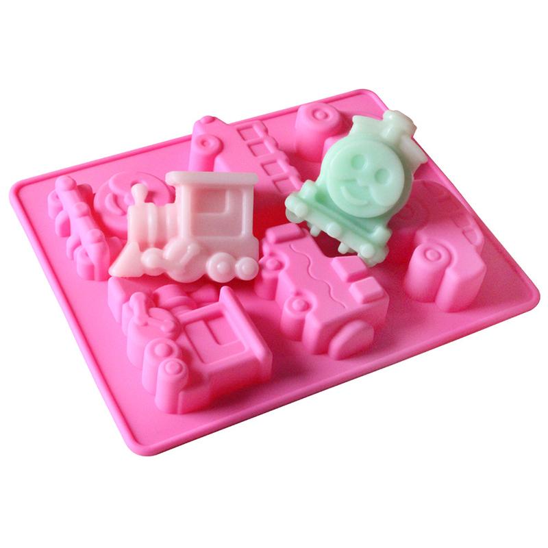 Auto Silikonform Cartoon Zug Seifenform für Babyparty Kinder Geburtstagstortendekoration Schokolade Gelee Wachsmalstift Kekse Werkzeuge