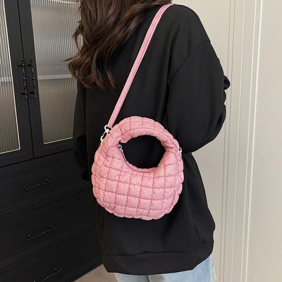 Summer Niche Bag Women's New Lightweight Versatile Messenger Bag Portable Small Bag Dumpling Bag