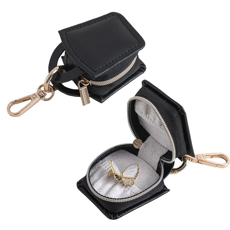 Portable Square Jewelry Pouch Mini Travel Box Anti-Scratch PU Leather Zipper Closure Keychain Compact Organizer Rings Earrings