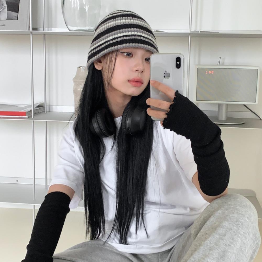 

Синий - Зимняя банджи-шапка в полоску City Gracie в микс-полоску