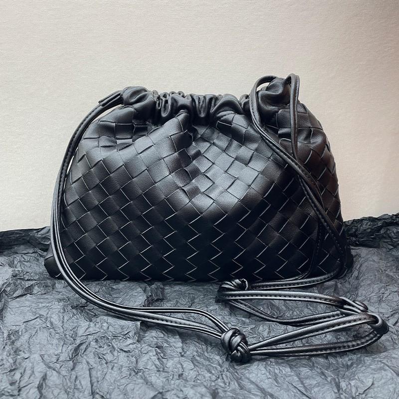 Cowhide Woven Dumpling Bag Garbage Genuine Leather Underarm Cloud Niche High-end One-shoulder Crossbody 32-1-23cm
