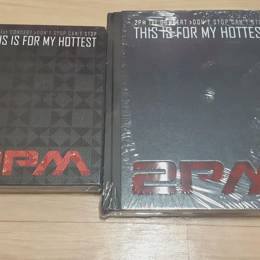 

2pm 1st Concert Dvd + Photo Book