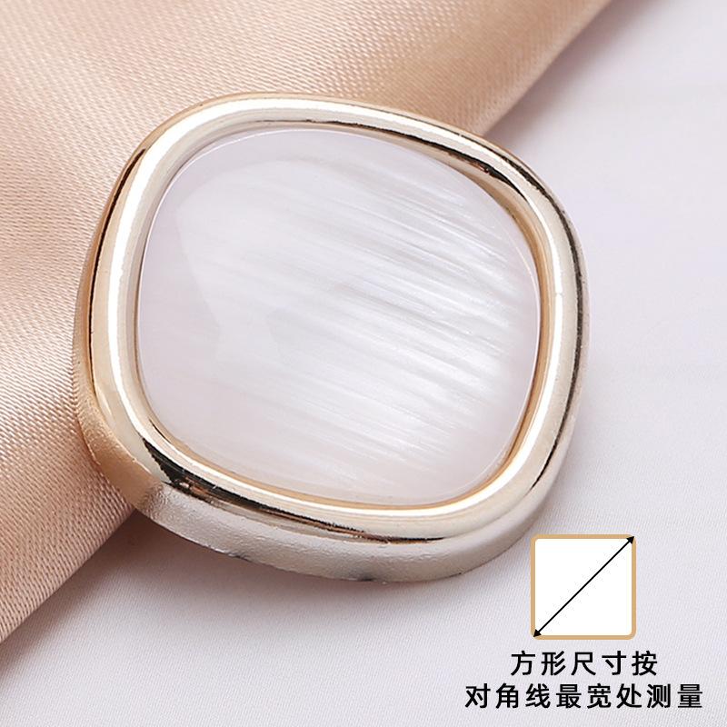 10 Pieces of Circular Plastic Buttons Women's Clothing Decoration Accessories Hand Sewn Buttons