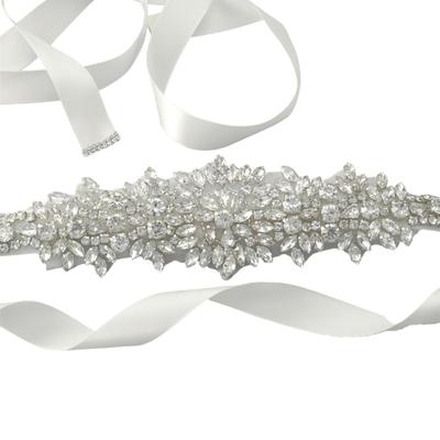 Hochzeitsaccessoires – Gürtel & Taillenbänder für Bräute