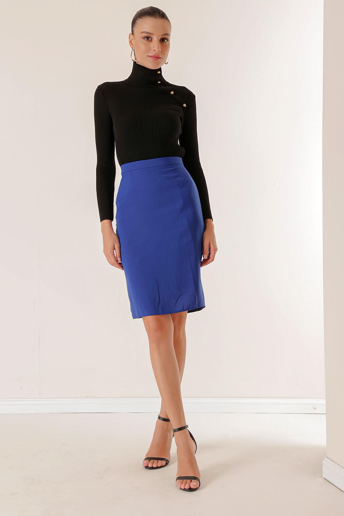 

Юбка-куб из импортного крепа на подкладке