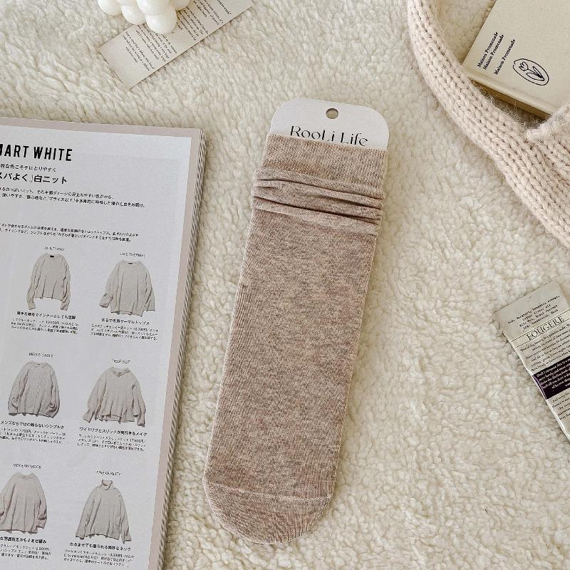 Hehe Socks - Pure Color, Boneless Maternity Socks, Mid-length Socks, Versatile for All Seasons, Suitable for Children.