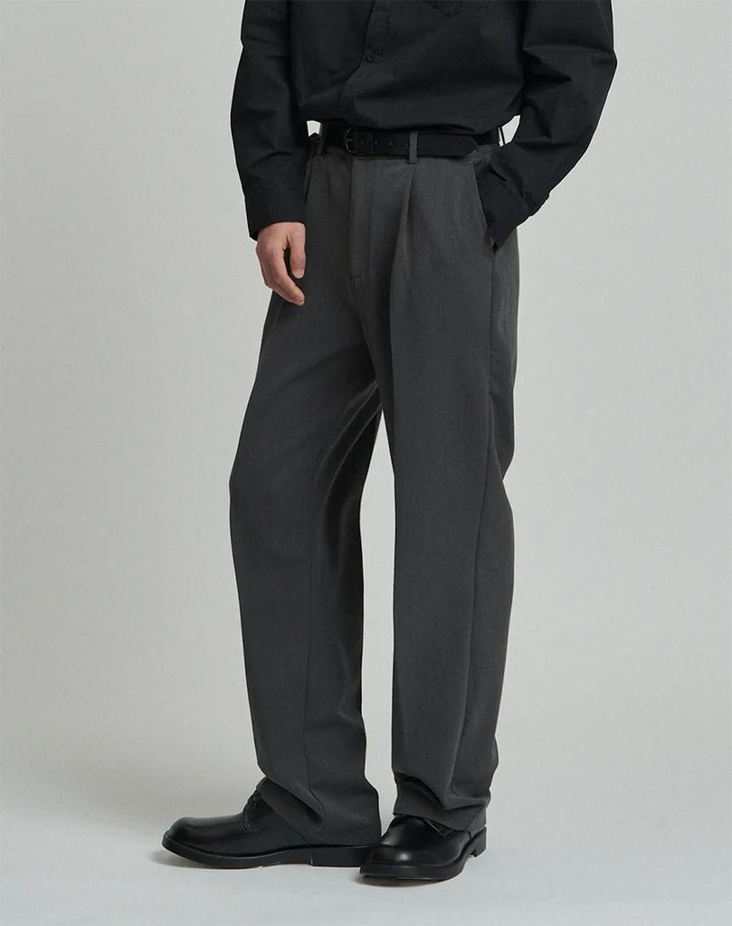 WORK ON BODY OFF [Fleece-Lined] Rebe Semi-Wide One-Pleat Slacks (2 Colors)