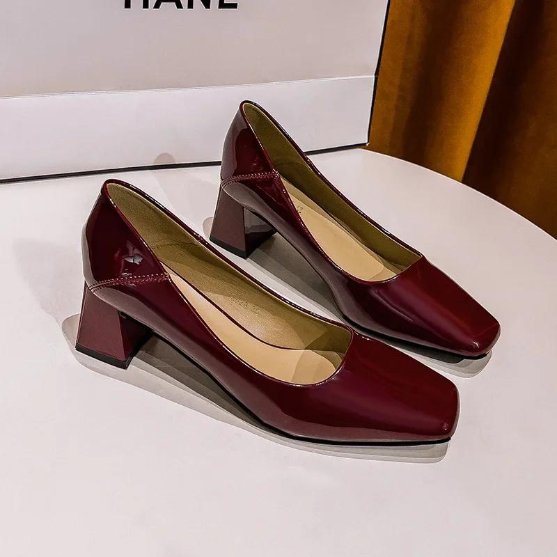 Fashion Thick Heel Square Head Patent Leather Single Shoes 2024 Spring Autumn Medium Heel Black High Heels Commuter Women's Shoes