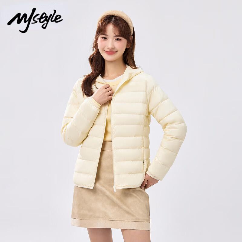 

Женская короткая куртка с капюшоном из легкого утиного пуха L